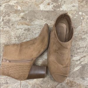 Old Navy Tan Booties